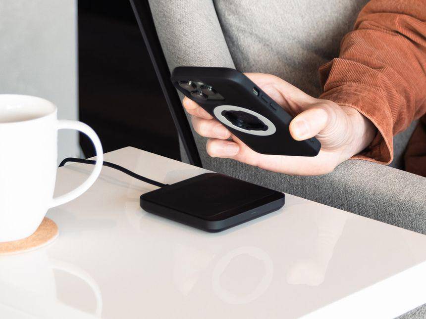 Quad Lock MAG Wireless Charging Pad - Fitness New Zealand